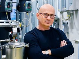 Dozent: Dünne Schichten für die Optik