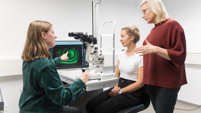 Fortbildung Augenoptik: Kontaktlinsenanpassung
