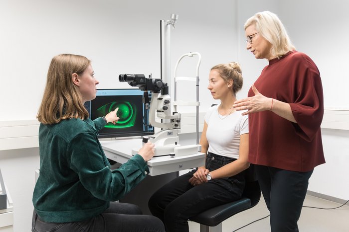 Einleitungsbild: Kontaktlinsenanpassung - Vertiefung